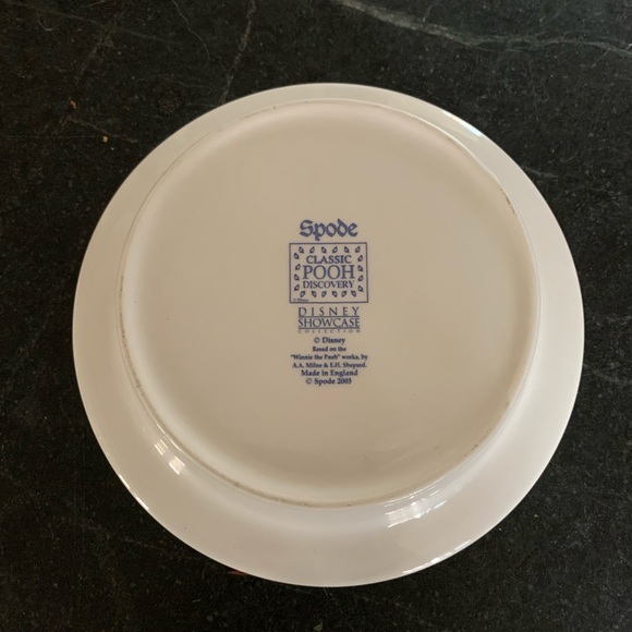 SPODE | Classic Pooh Discovery. Shallow Bowl. - Picture 3 of 4